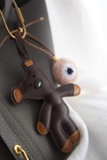 Saumon Teddy Charm - Image 2